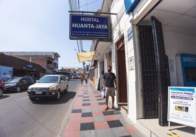 hostal-huanta-1